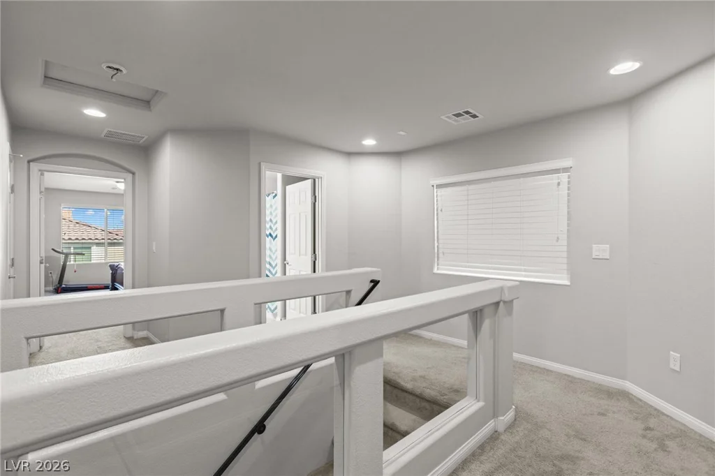 9804 Kodiak Island, Las Vegas, NV 89141