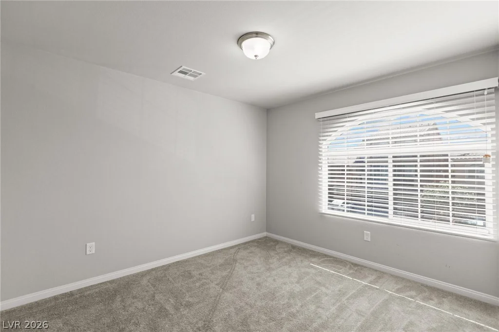 9804 Kodiak Island, Las Vegas, NV 89141