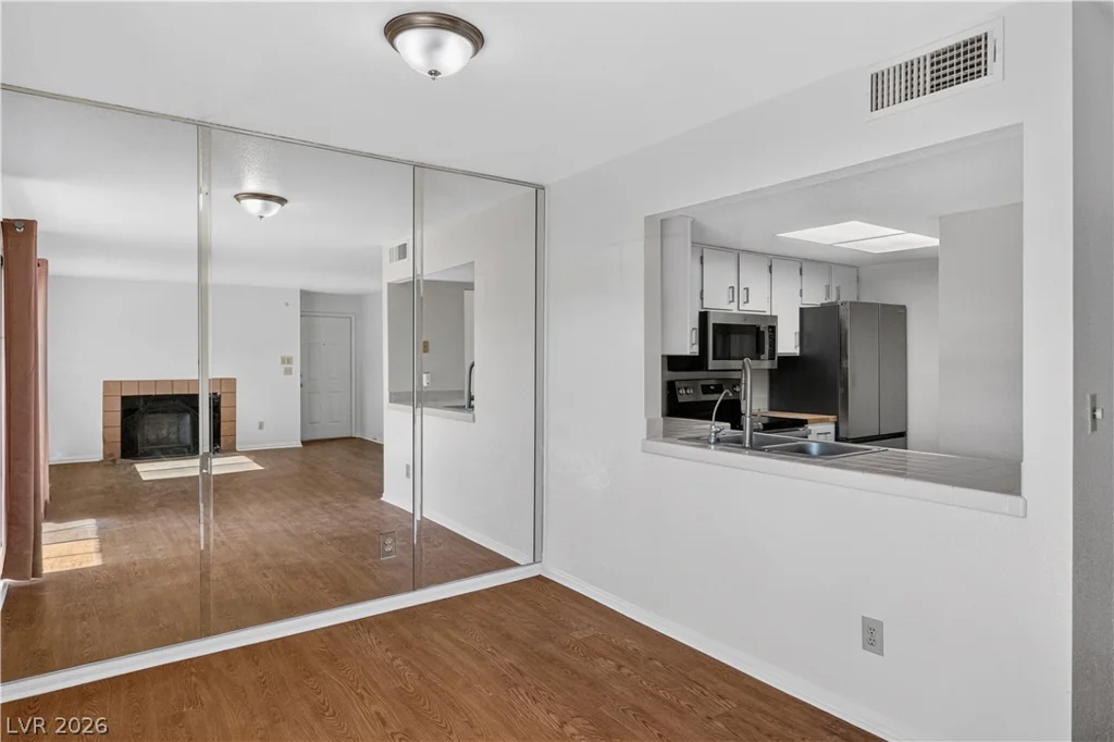 1916 Las Palmas, Laughlin, NV 89029
