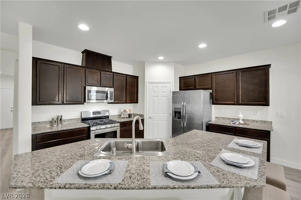 5132 Granite Basin, North Las Vegas, NV 89081