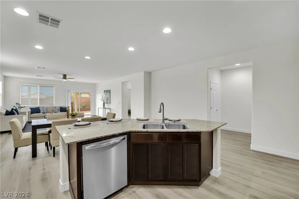 5132 Granite Basin, North Las Vegas, NV 89081