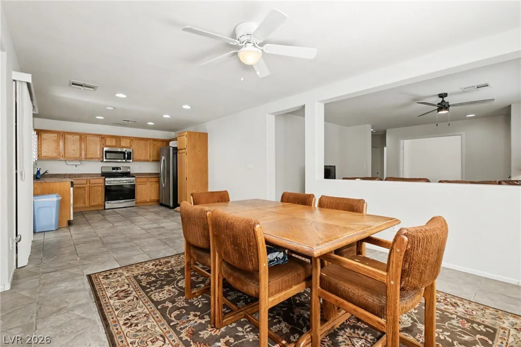 5582 Henshaw, Las Vegas, NV 89118