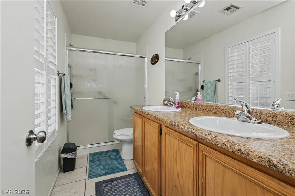 5582 Henshaw, Las Vegas, NV 89118