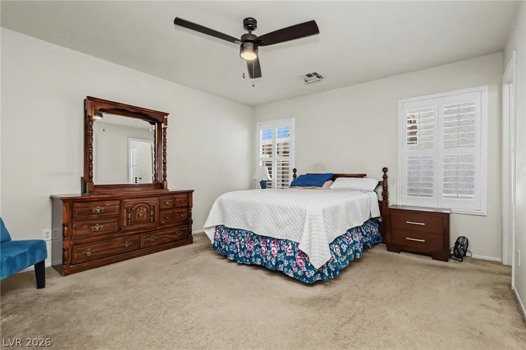 5582 Henshaw, Las Vegas, NV 89118