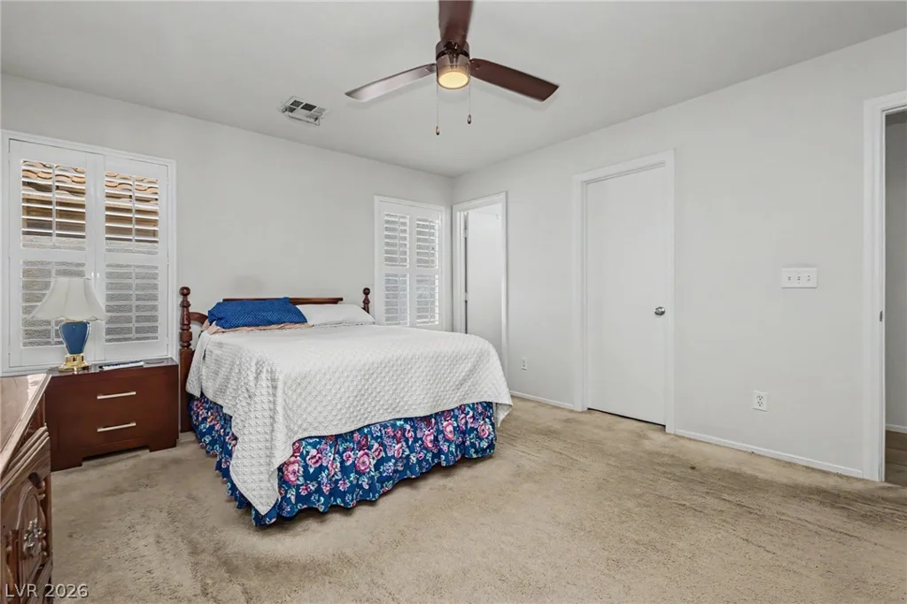 5582 Henshaw, Las Vegas, NV 89118
