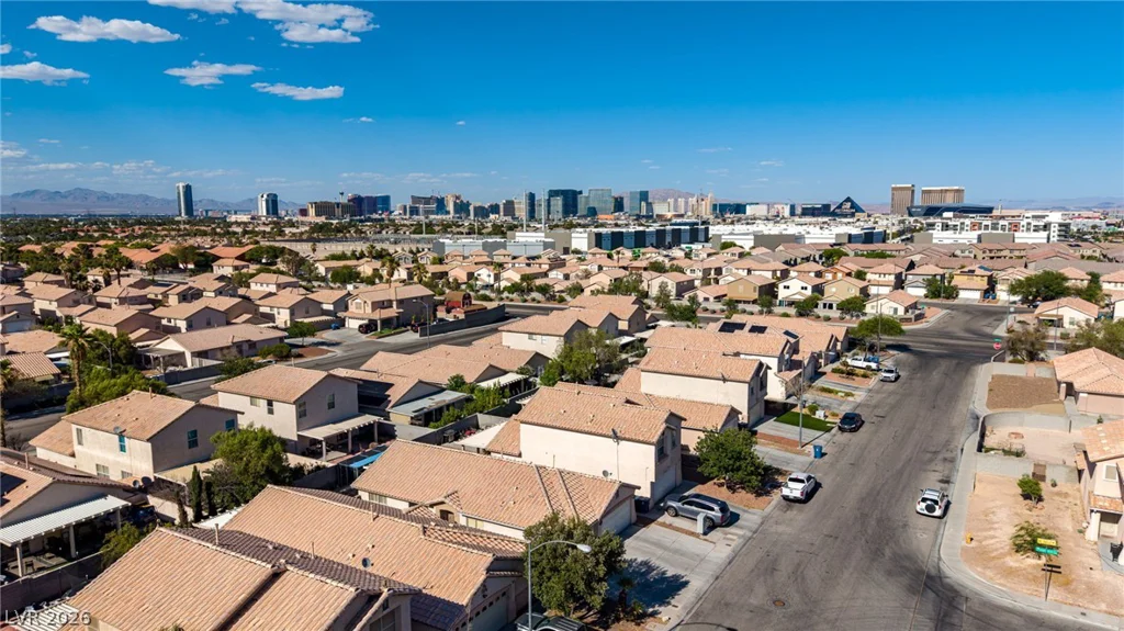 5582 Henshaw, Las Vegas, NV 89118