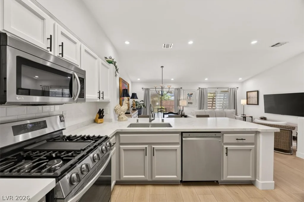 2013 Joy View, Henderson, NV 89012