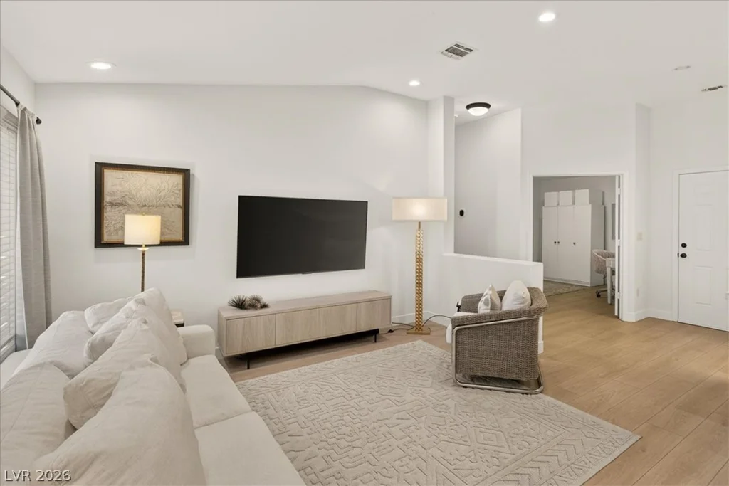 2013 Joy View, Henderson, NV 89012