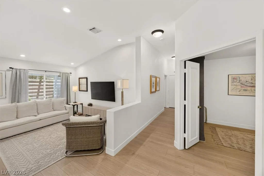 2013 Joy View, Henderson, NV 89012