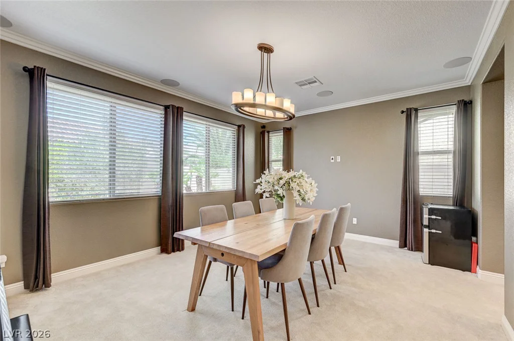8586 Monument Lake, Las Vegas, NV 89113