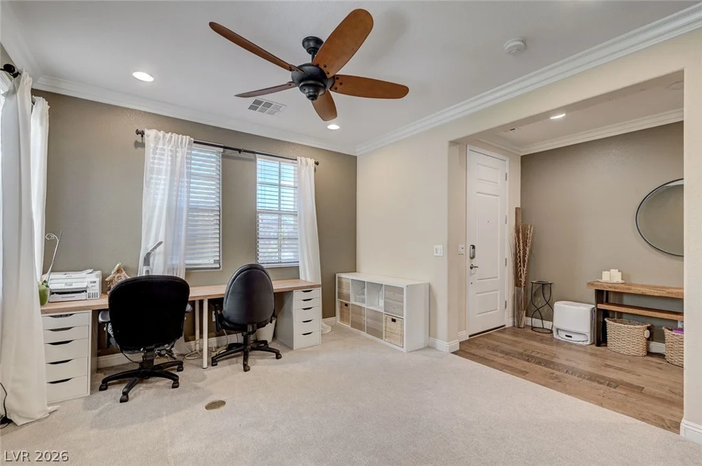 8586 Monument Lake, Las Vegas, NV 89113