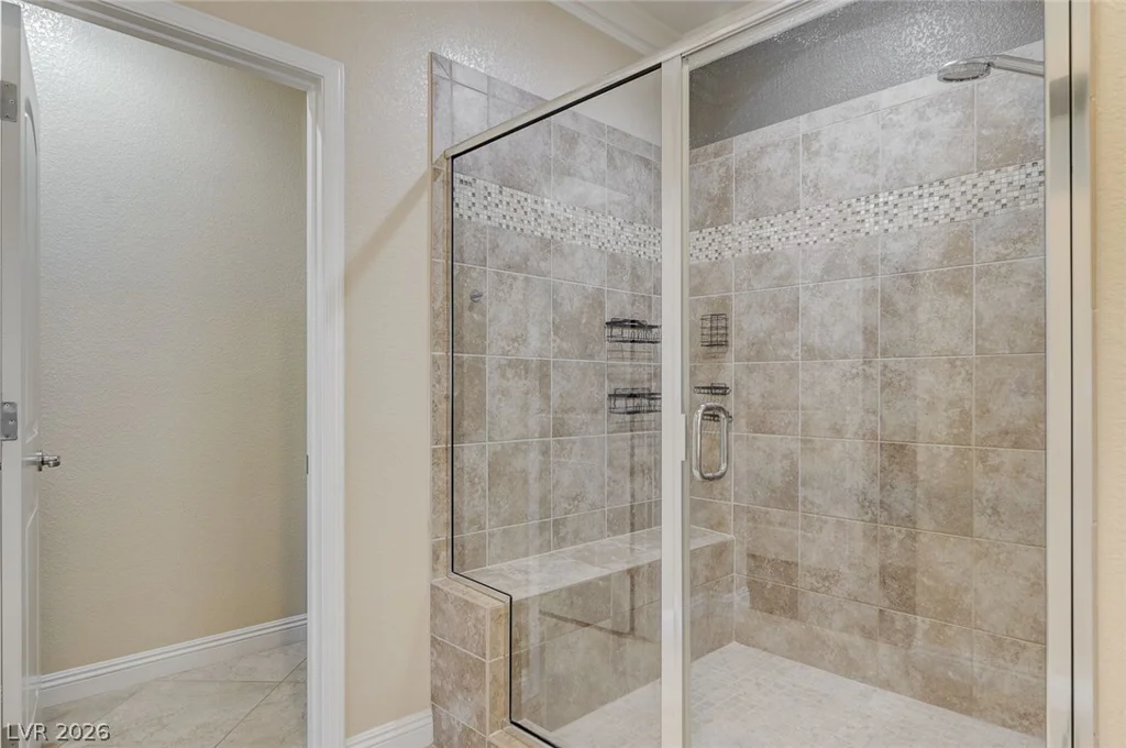 8586 Monument Lake, Las Vegas, NV 89113