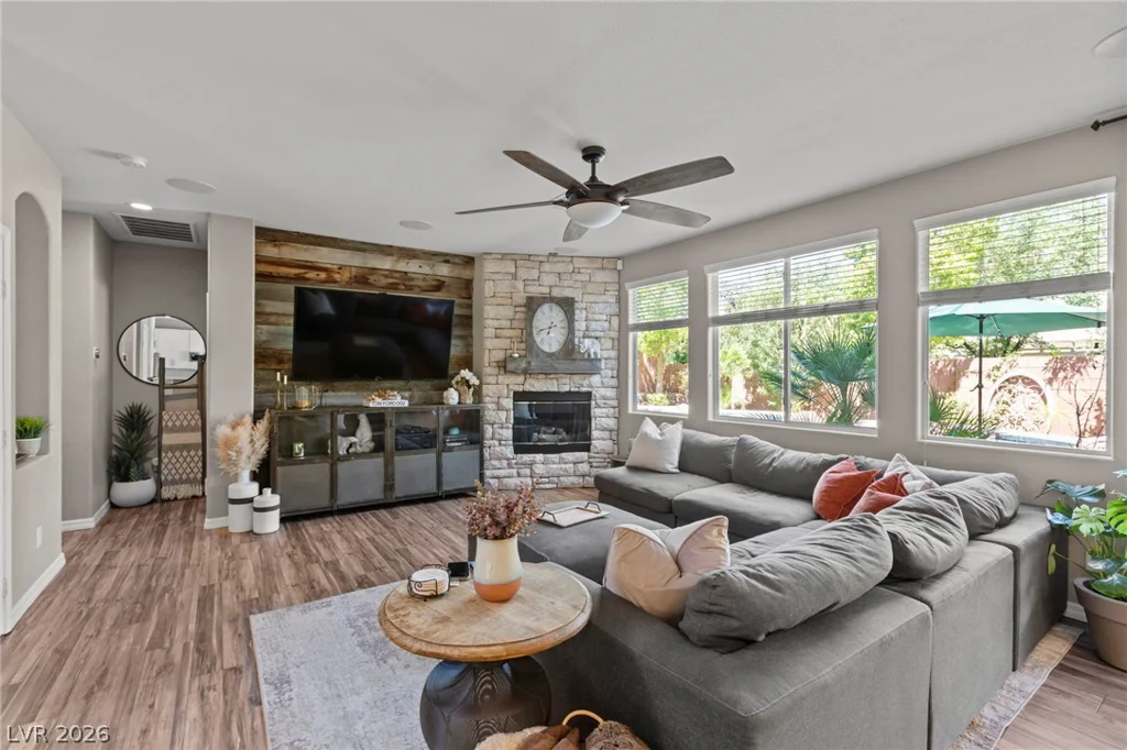 272 Aqua, Henderson, NV 89012