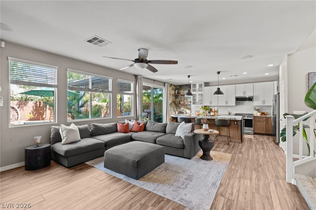 272 Aqua, Henderson, NV 89012