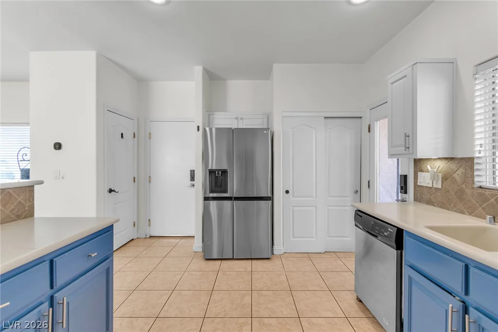 8944 Snowtrack, Las Vegas, NV 89149