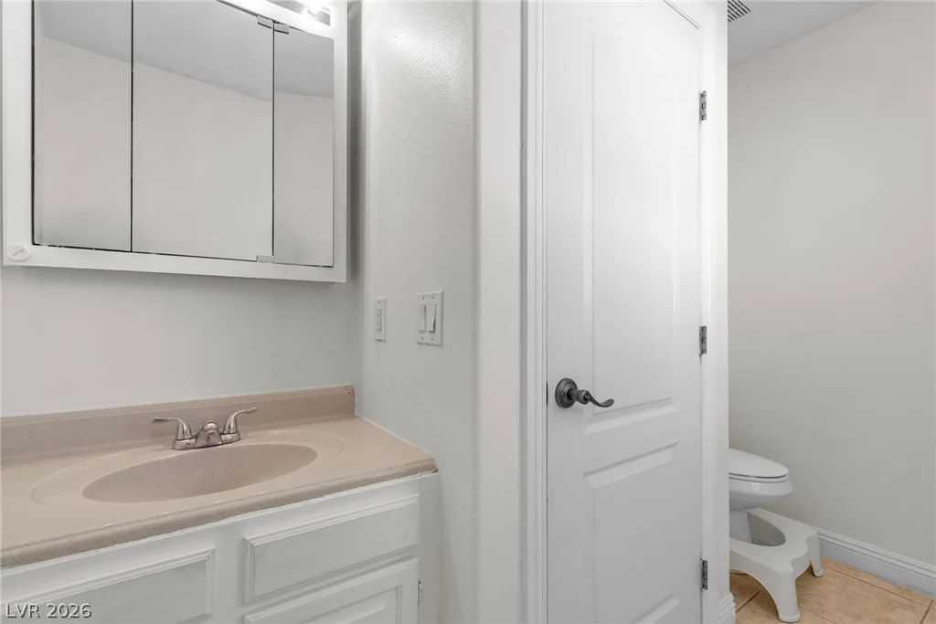 8944 Snowtrack, Las Vegas, NV 89149