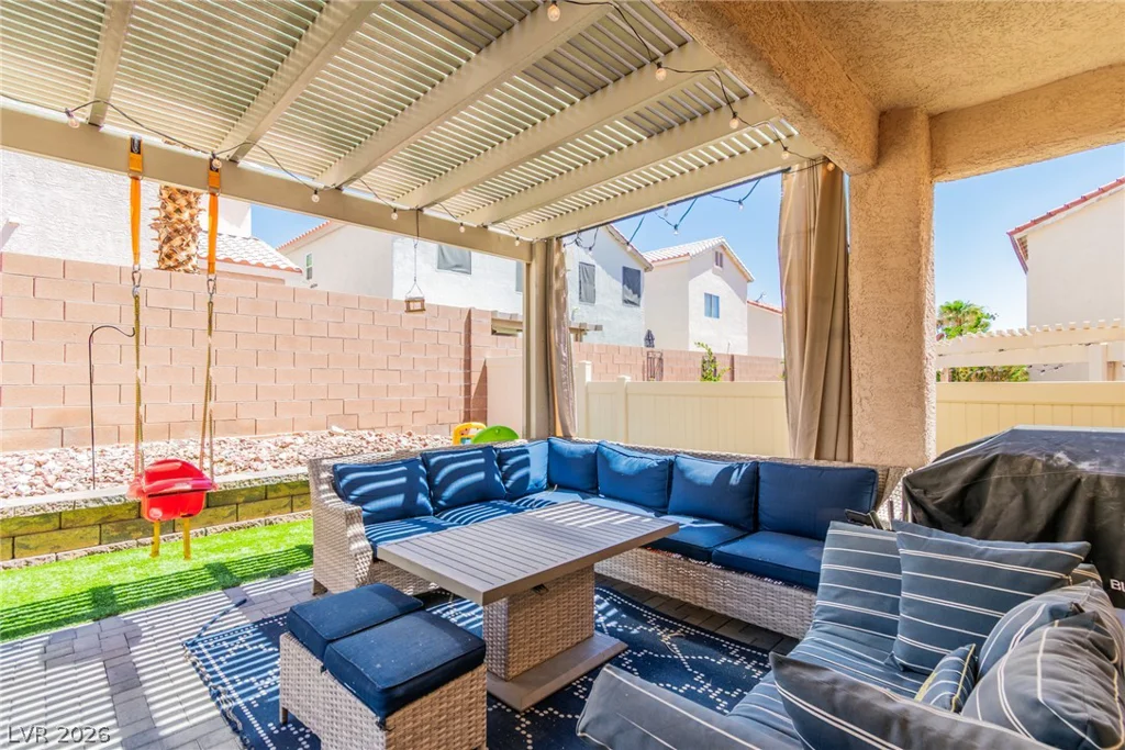 8944 Snowtrack, Las Vegas, NV 89149