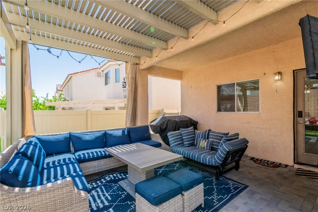 8944 Snowtrack, Las Vegas, NV 89149