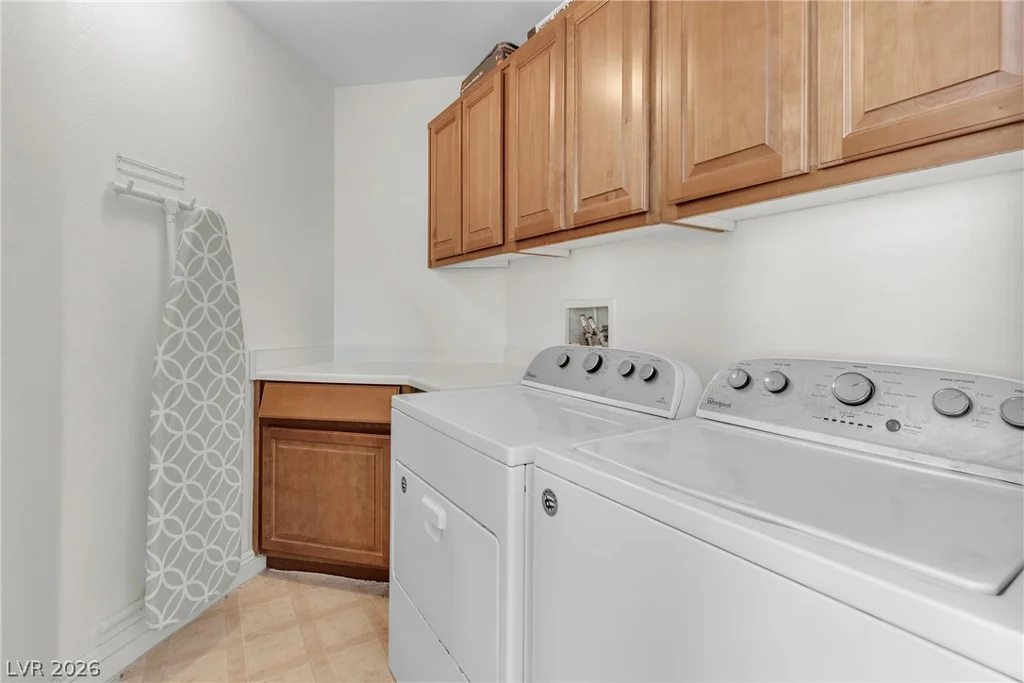 8944 Snowtrack, Las Vegas, NV 89149