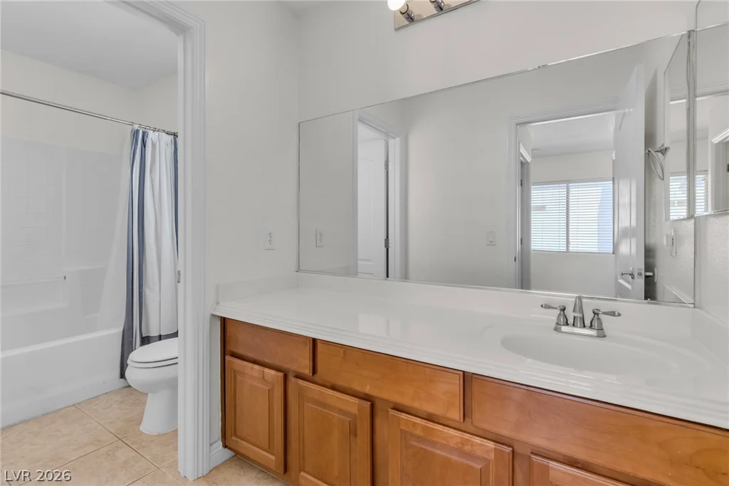 8944 Snowtrack, Las Vegas, NV 89149