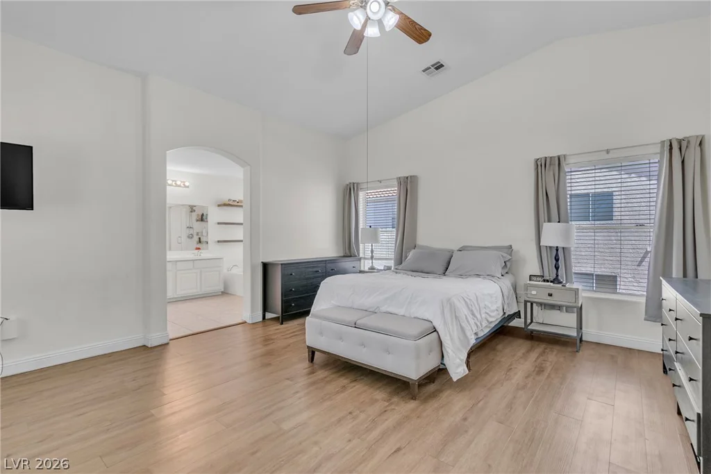 8944 Snowtrack, Las Vegas, NV 89149