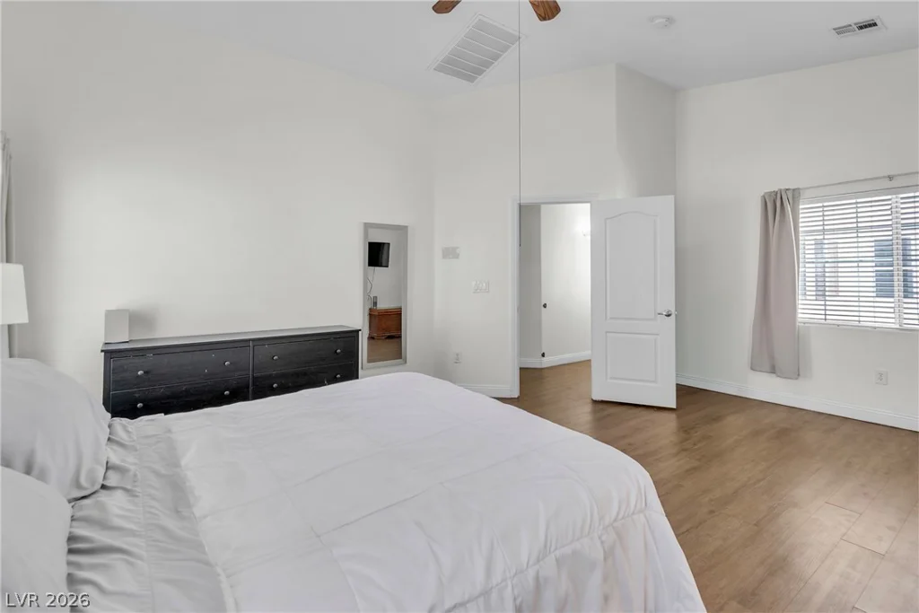 8944 Snowtrack, Las Vegas, NV 89149