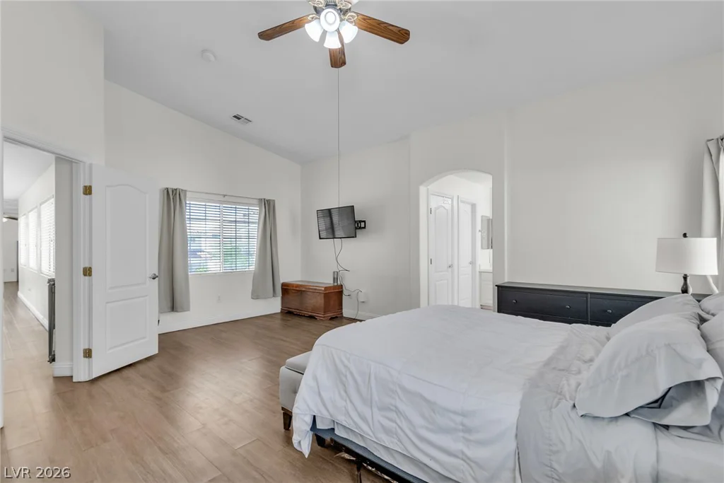 8944 Snowtrack, Las Vegas, NV 89149