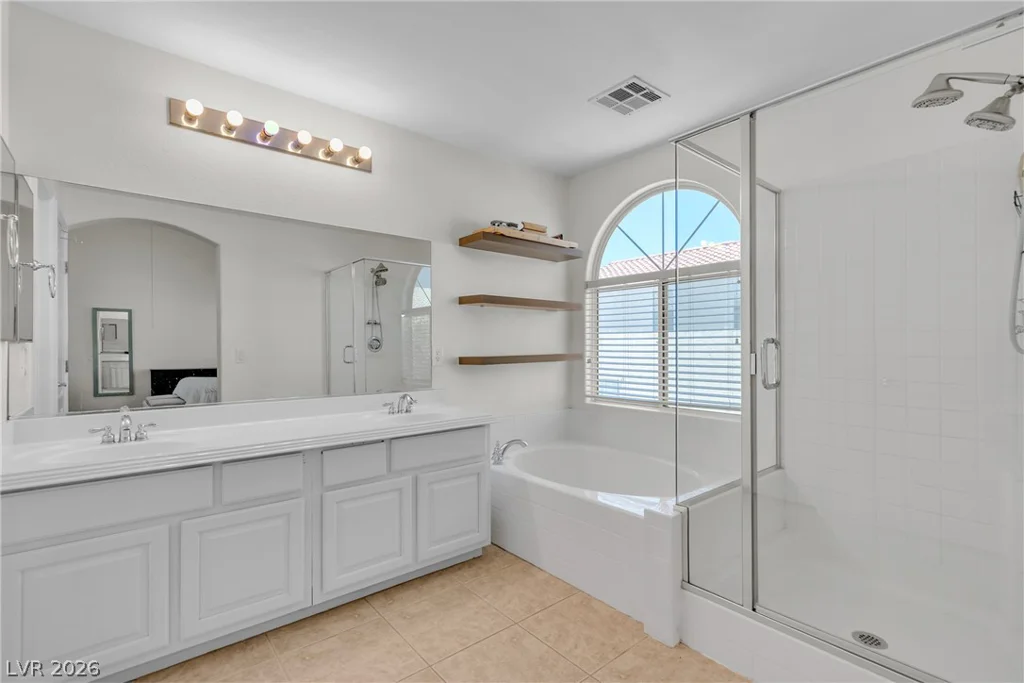 8944 Snowtrack, Las Vegas, NV 89149