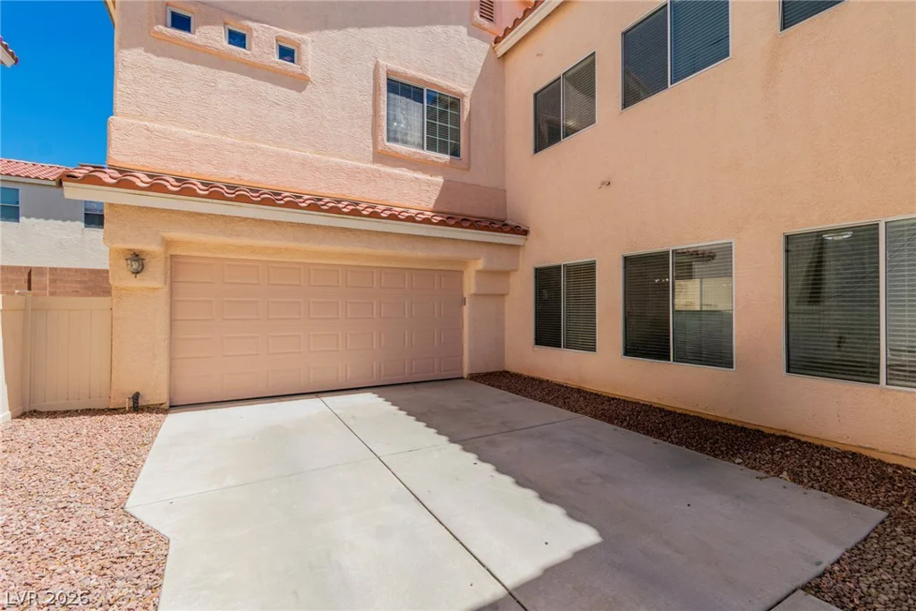 8944 Snowtrack, Las Vegas, NV 89149