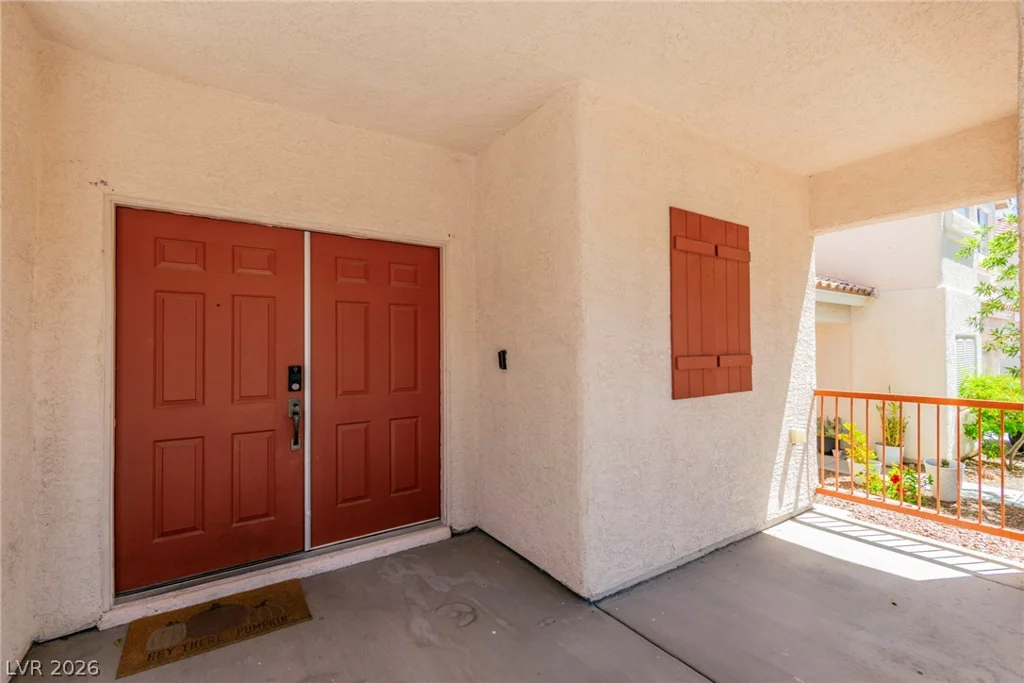 8944 Snowtrack, Las Vegas, NV 89149