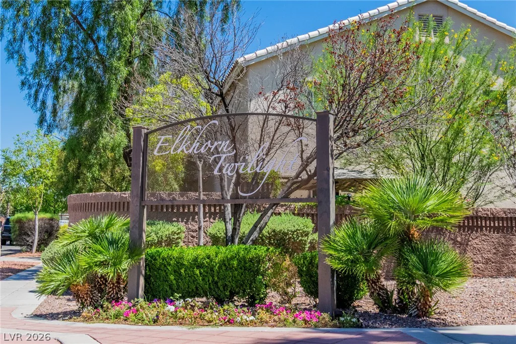 8944 Snowtrack, Las Vegas, NV 89149