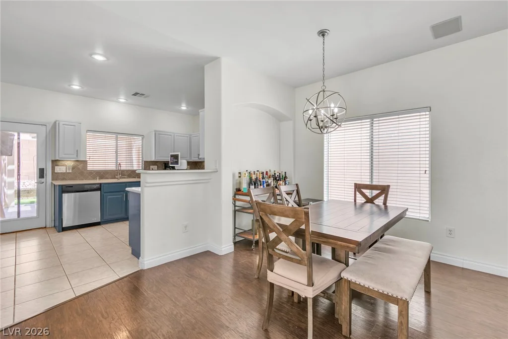 8944 Snowtrack, Las Vegas, NV 89149