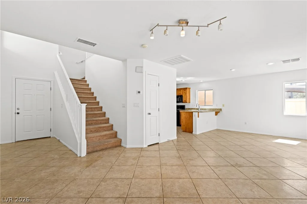 6511 Blessed Thistle, Las Vegas, NV 89141