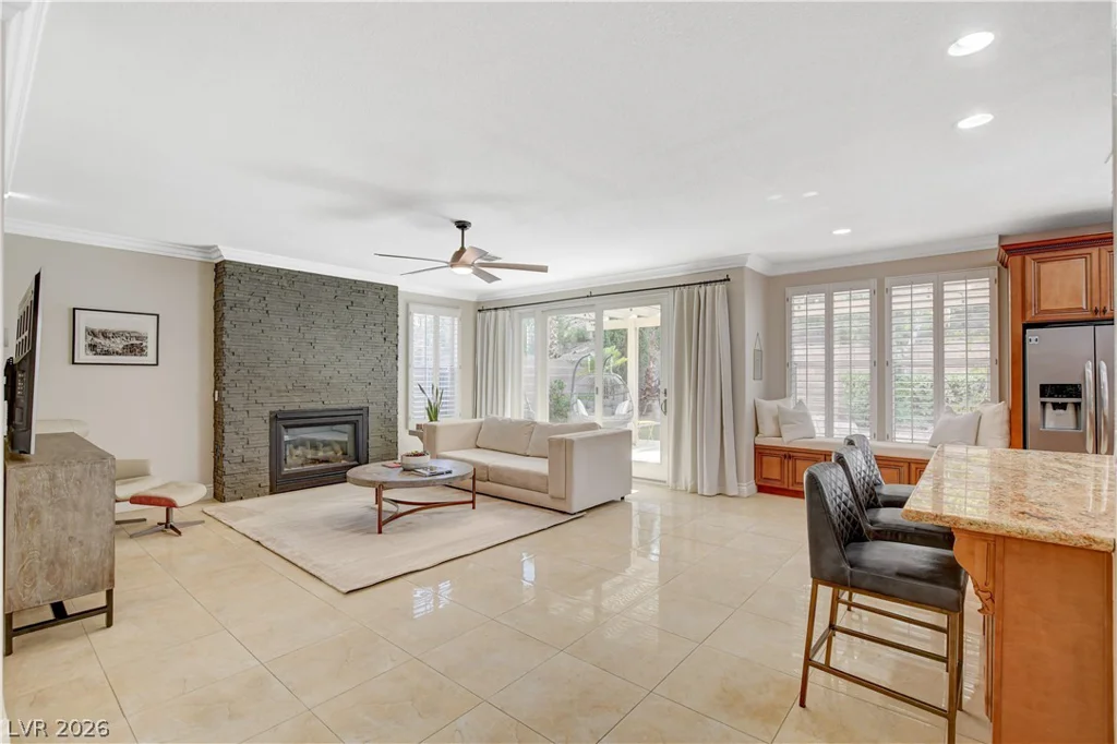 517 Tuscany View, Las Vegas, NV 89145
