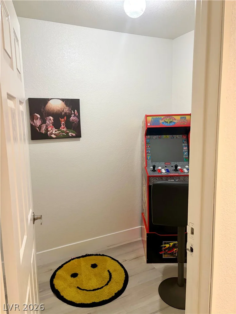 3914 Visby, Las Vegas, NV 89119