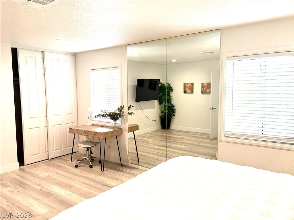 3914 Visby, Las Vegas, NV 89119