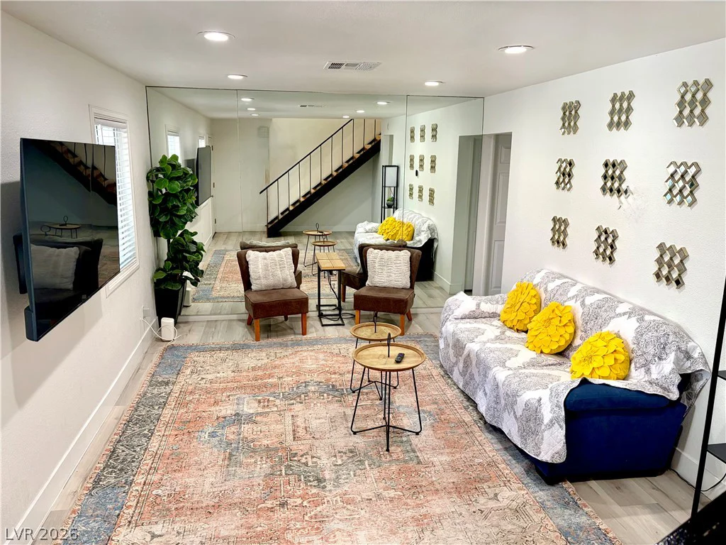 3914 Visby, Las Vegas, NV 89119