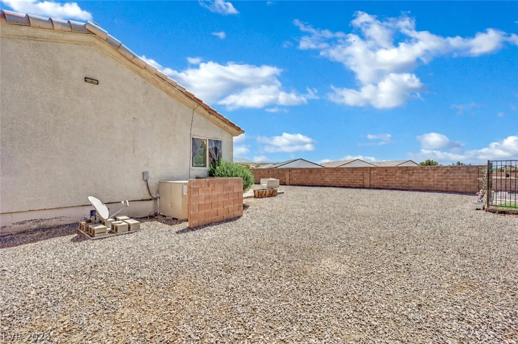 4447 Jacksboro, Pahrump, NV 89061