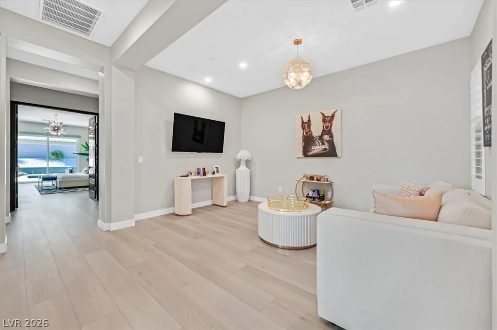 2689 Pioneer Estates, Las Vegas, NV 89117