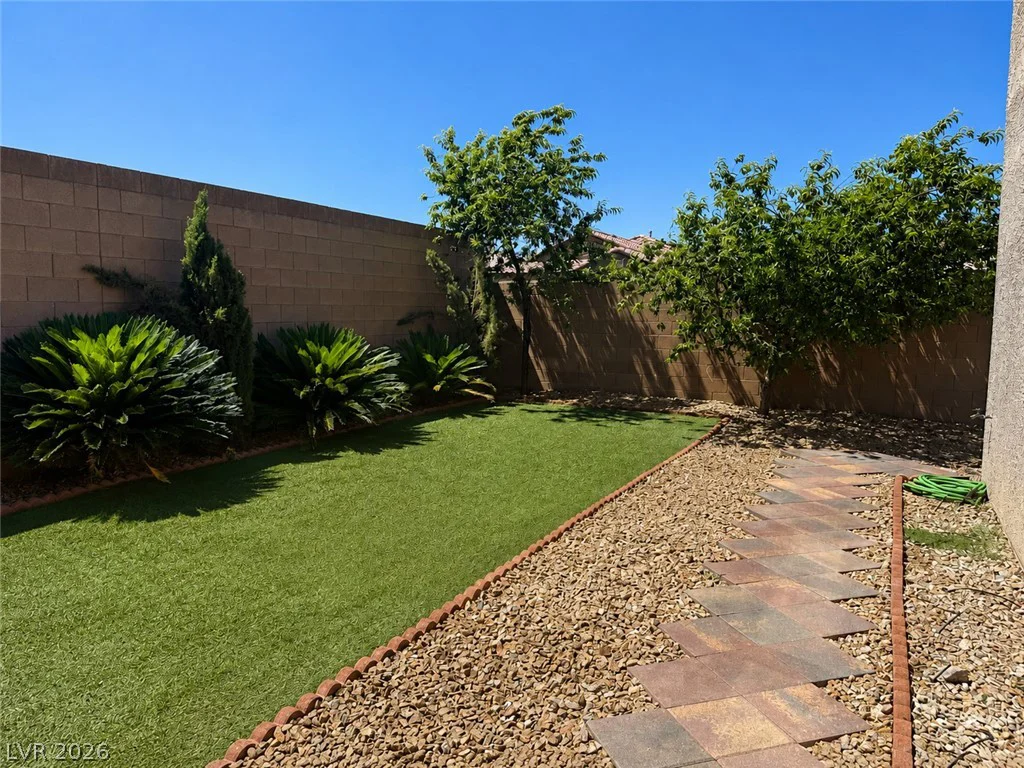 7861 Hamilton Pool, Las Vegas, NV 89113