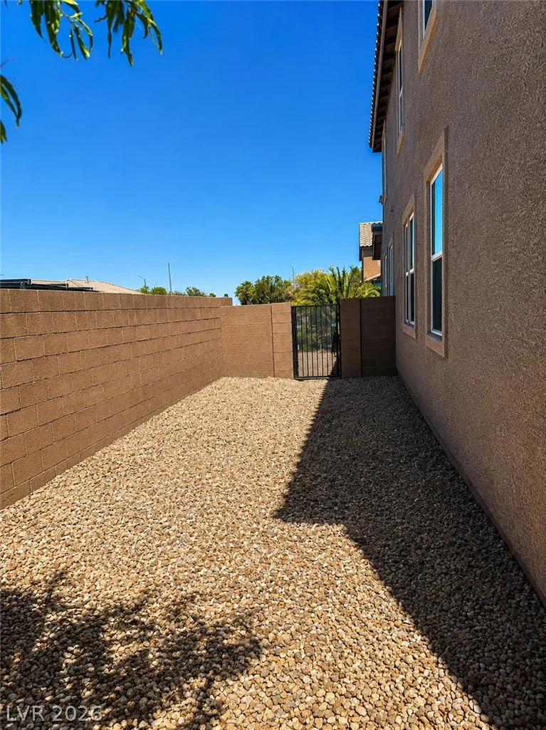 7861 Hamilton Pool, Las Vegas, NV 89113