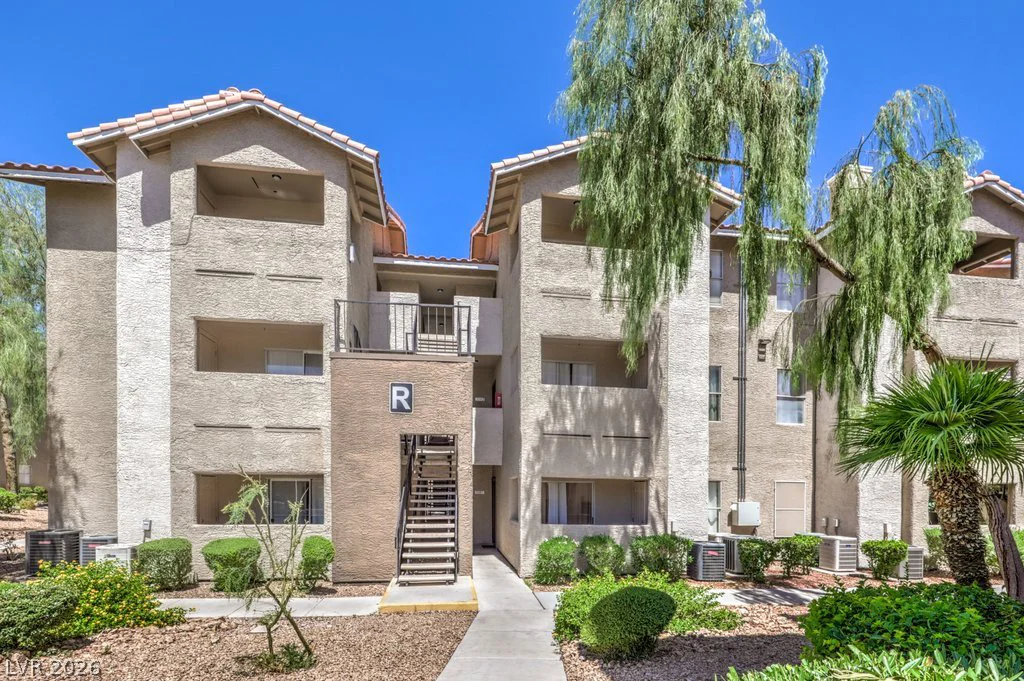 4200 Valley View, Las Vegas, NV 89103
