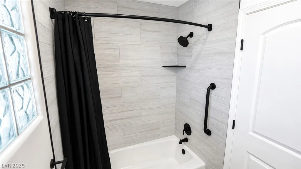 5209 Alta, Las Vegas, NV 89107