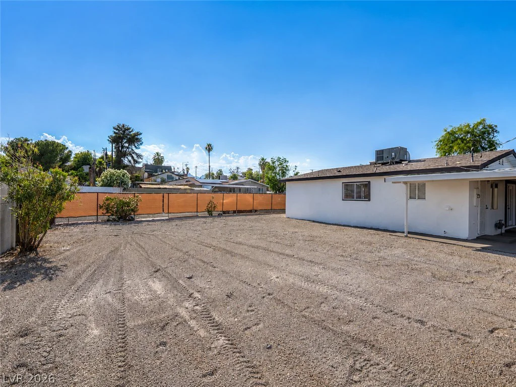 5209 Alta, Las Vegas, NV 89107