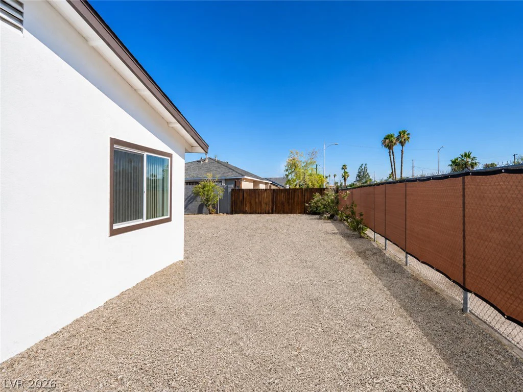 5209 Alta, Las Vegas, NV 89107