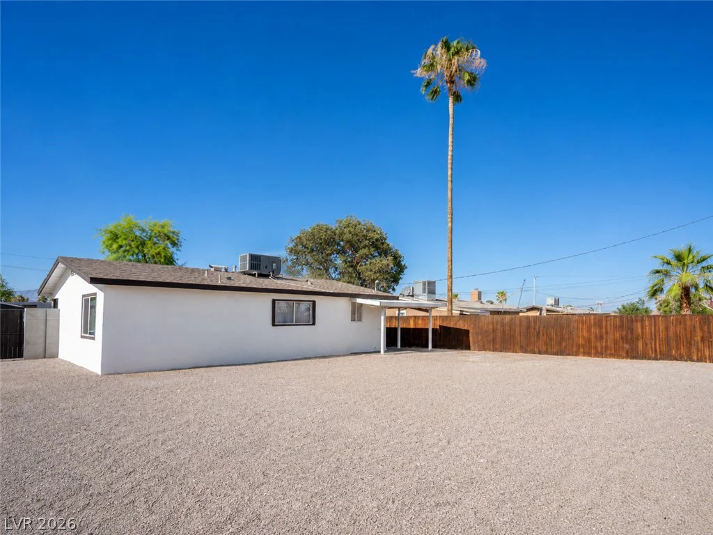 5209 Alta, Las Vegas, NV 89107