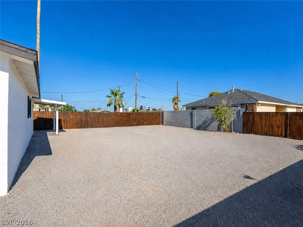 5209 Alta, Las Vegas, NV 89107