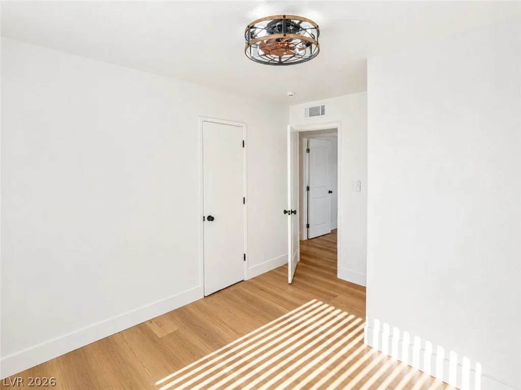 5209 Alta, Las Vegas, NV 89107