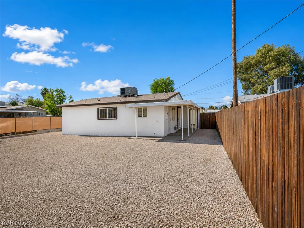 5209 Alta, Las Vegas, NV 89107