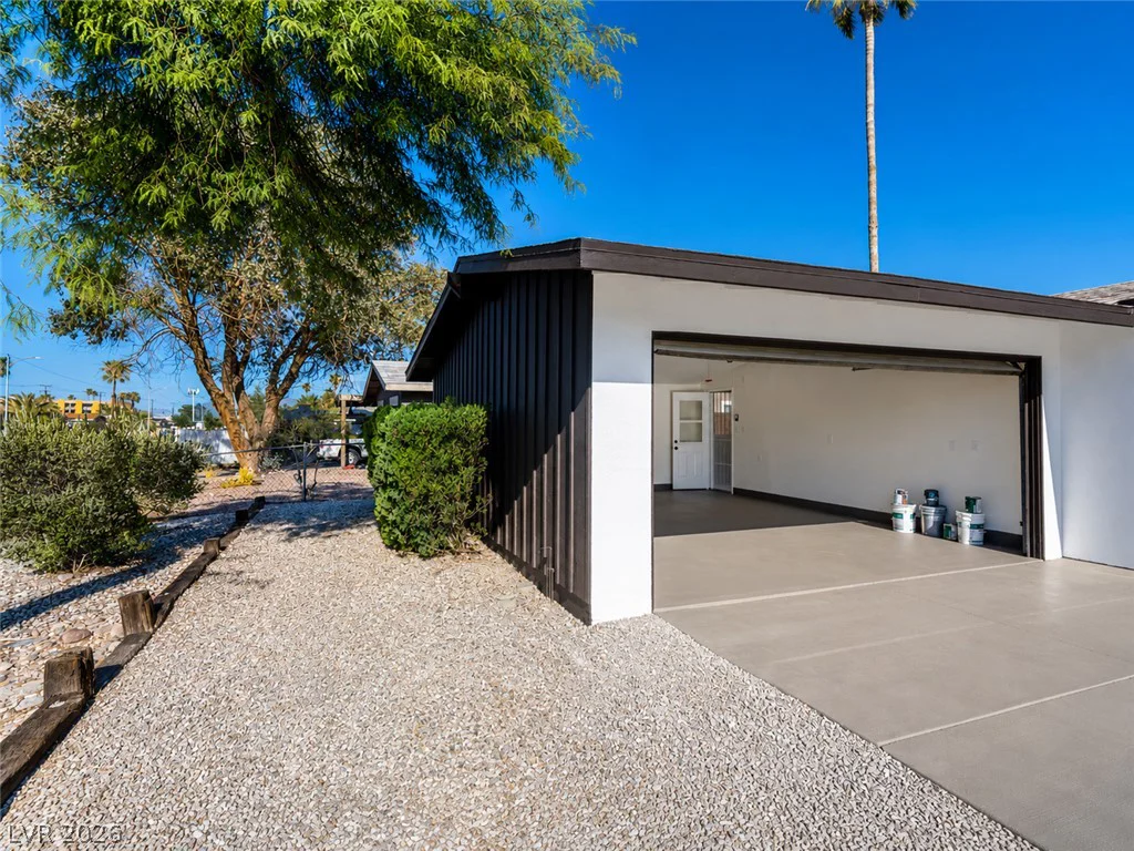 5209 Alta, Las Vegas, NV 89107